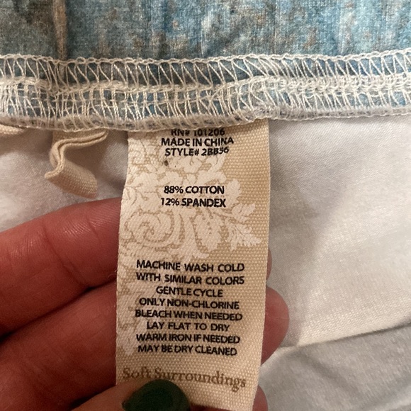 Soft Surroundings Leggings - Picture 3 of 4